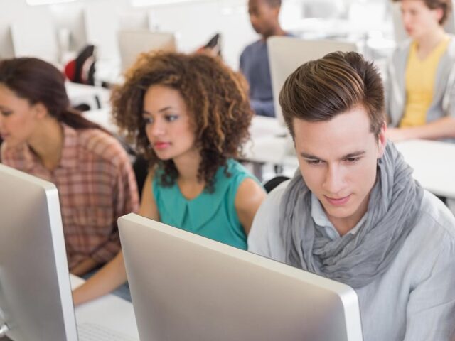 Dynamic Group Classes​